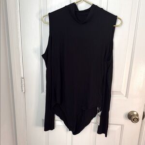 NEW Mangopop Black Long Sleeve Stretch Bodysuit with Bare Shoulders
